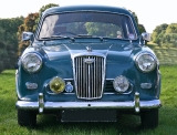  Wolseley 1500 MkI. Launched in 1957, the MkI 1500 (and Riley One-Point-Five) had external bonnet and boot hinges, but these were changed for the MkII in 1960.